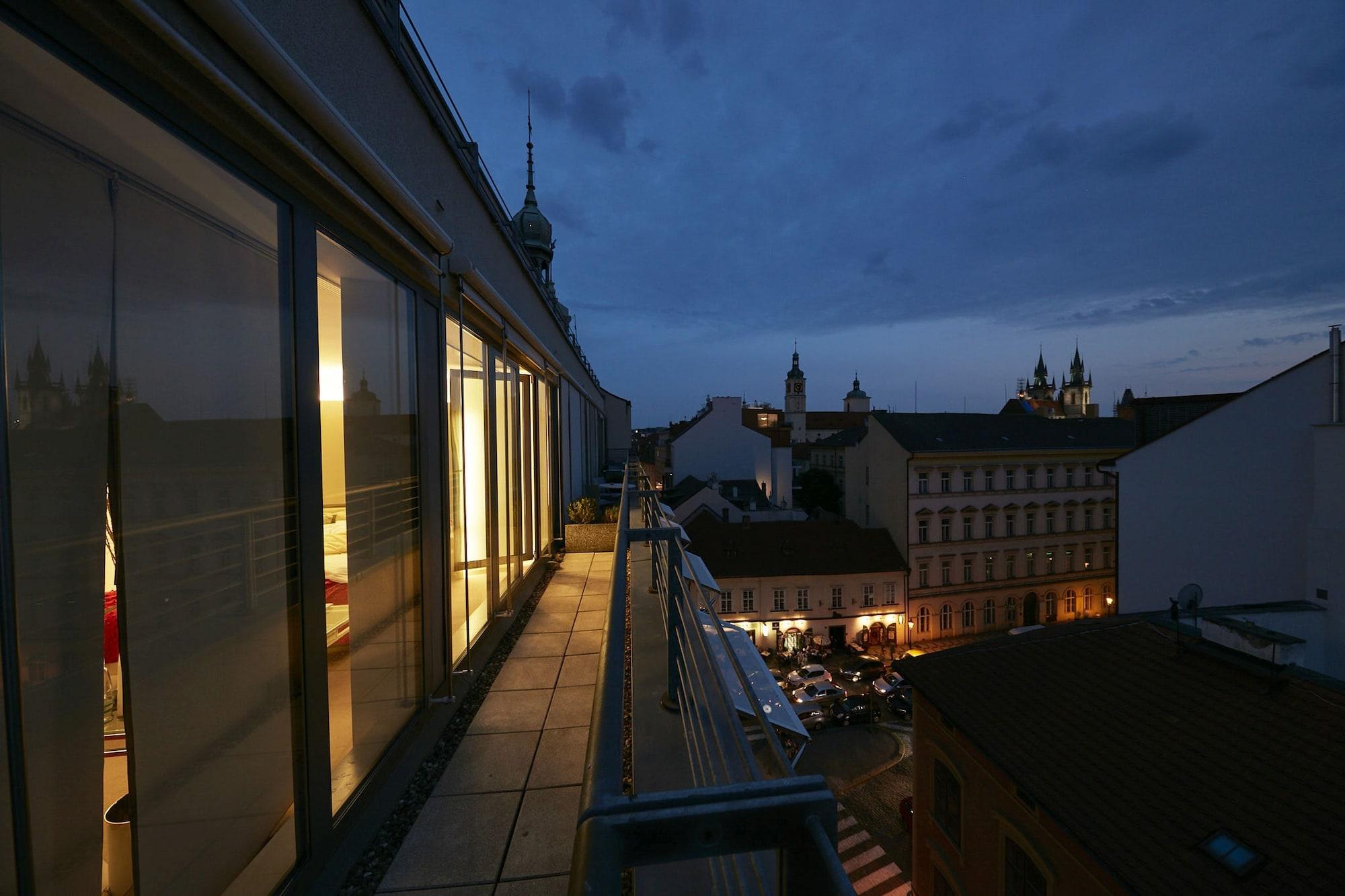 Hotel Josef Прага Экстерьер фото