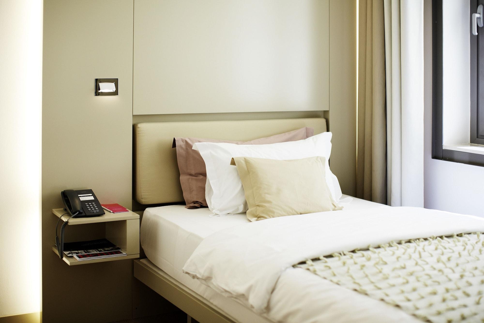 Hotel Josef Прага Экстерьер фото